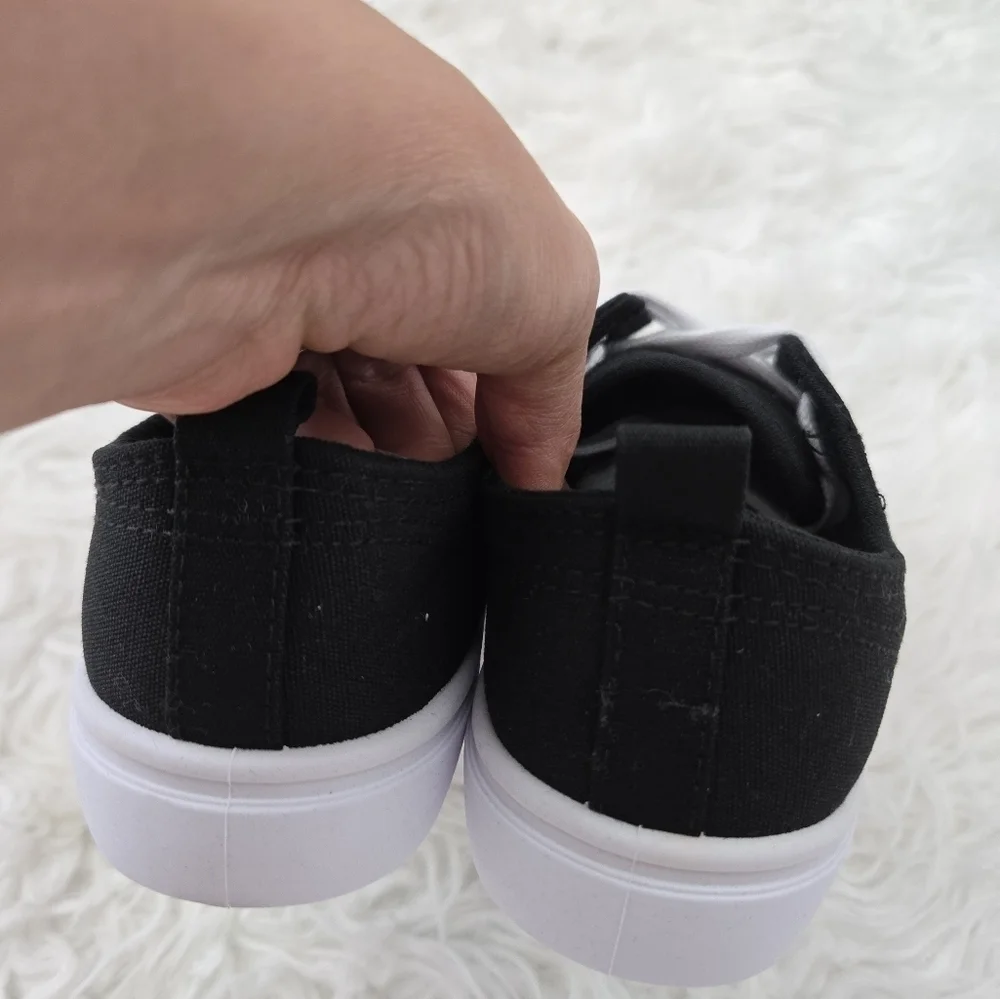 fabkids lace up